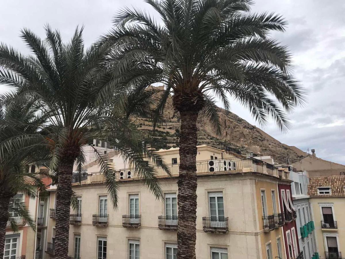 Magic Atico In The Heart Of The Old Town Apartment Alicante Bagian luar foto